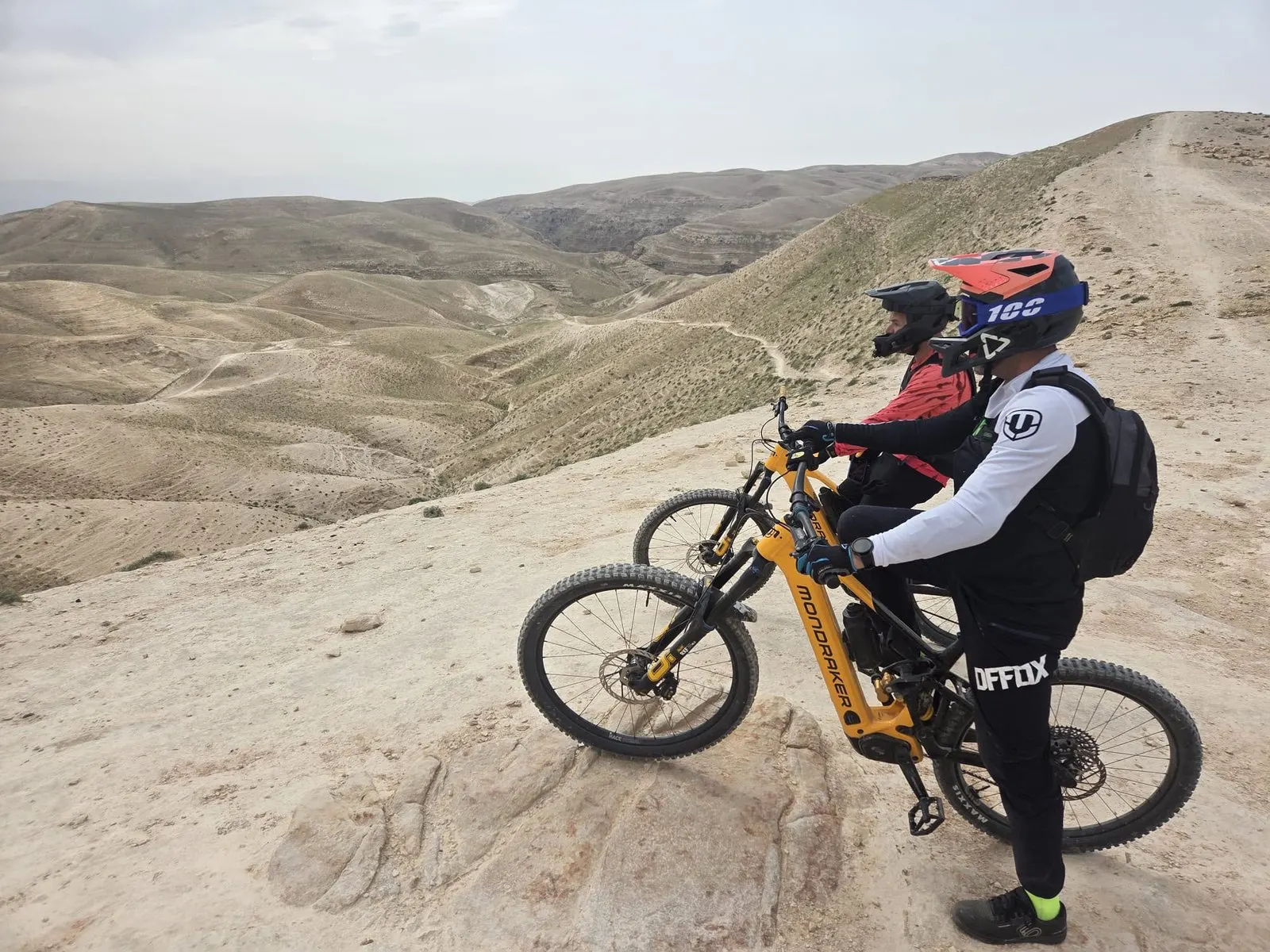 מפגש רכיבה של קהילת MONDRAKER ישראל