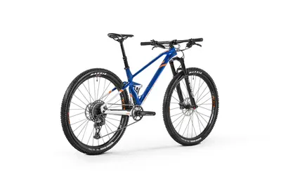F-PODIUM CARBON DC 2021, תמונה 3
