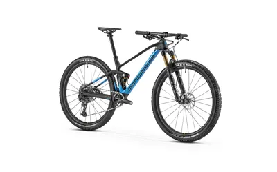 F-PODIUM CARBON R 2022