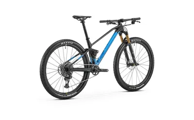 F-PODIUM CARBON R 2022, תמונה 3