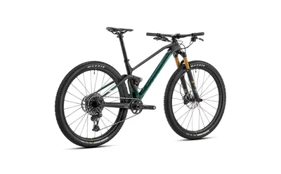 F-PODIUM CARBON R 2023, תמונה 2