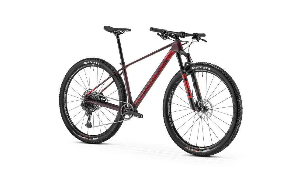PODIUM CARBON 2022
