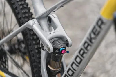 RAZE CARBON RR 2022, תמונה 8